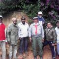 L equipe dirigee par Tata (au centre) pour cette tache